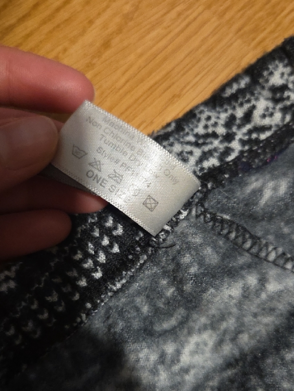 Black & White Reindeer Print Fleece Leggings - Picture 2 of 4